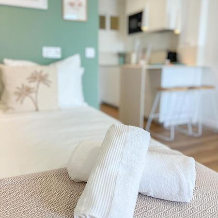 Cozy Studio With Sea Views Benalmádena Extérieur photo